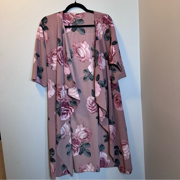 Portals kimono up cycle floral dusty rose - Picture 4 of 5